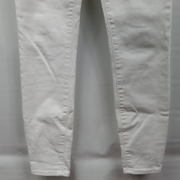 J. Crew 9" High-Rise Toothpick Jeans White Denim Size 25 - Picture 2 of 8